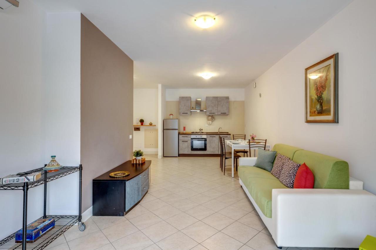 Il Broletto Apartment - Affitti Brevi Italia Lecco Exterior foto