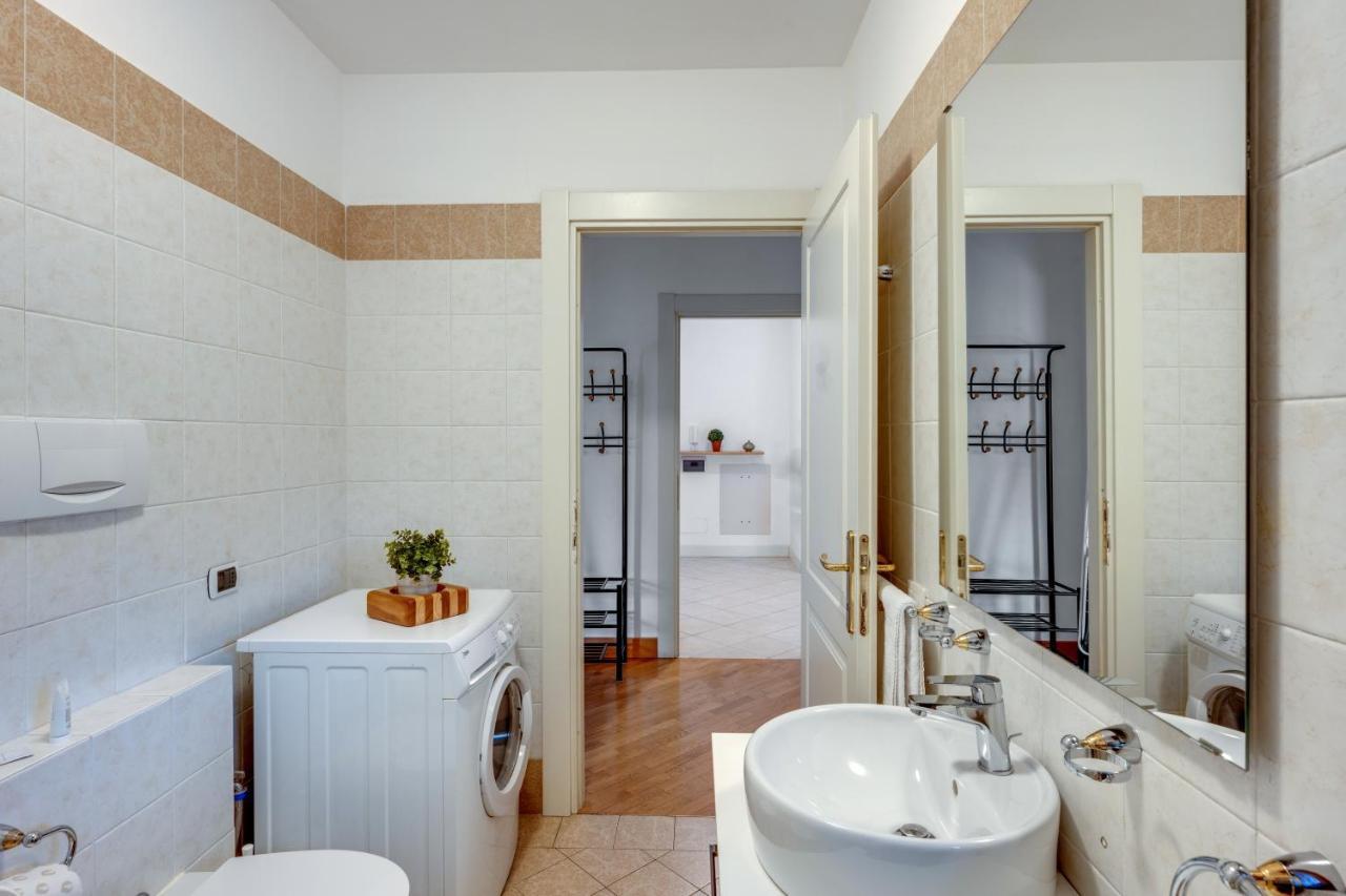Il Broletto Apartment - Affitti Brevi Italia Lecco Exterior foto